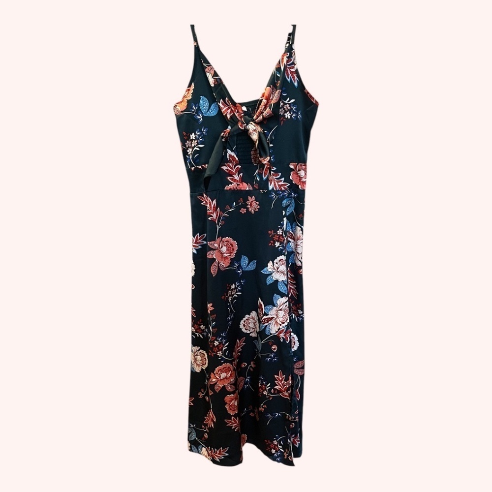 Gently Used Forest Green Floral Slip Dress Keyhole with Tie Front Size M Leg - Picture 2 of 8